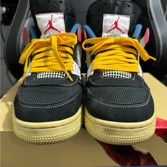 The Air Jordan 4 Union LA Off Noir - Picture 2 of 15